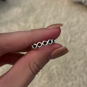Pandora Simply Infinity Ring - size 6
